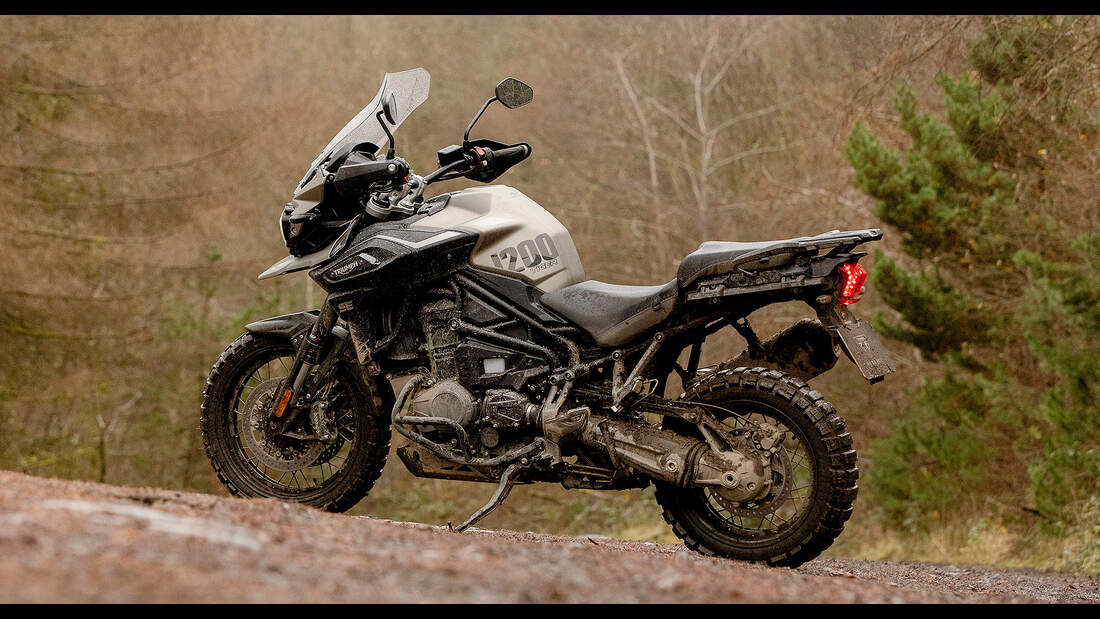 Triumph Tiger Desert Edition Und Alpine Edition Motorradonline De