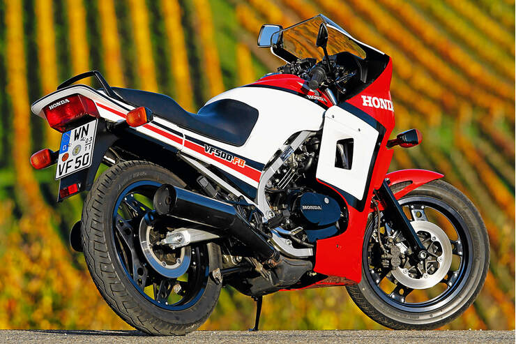 Honda Motorräder VF 500 F II Tests Fahrberichte aktuelle