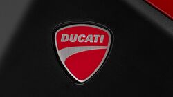 11/2020, Ducati Multistrada V4 S