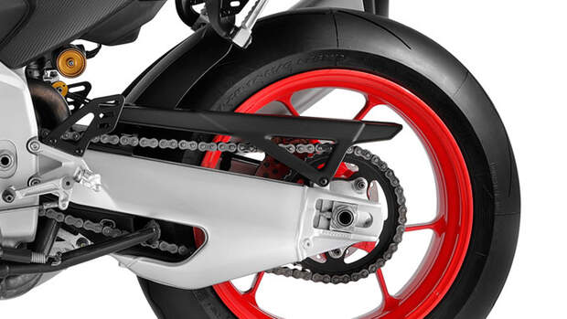 Aprilia Tuono V4 2021
