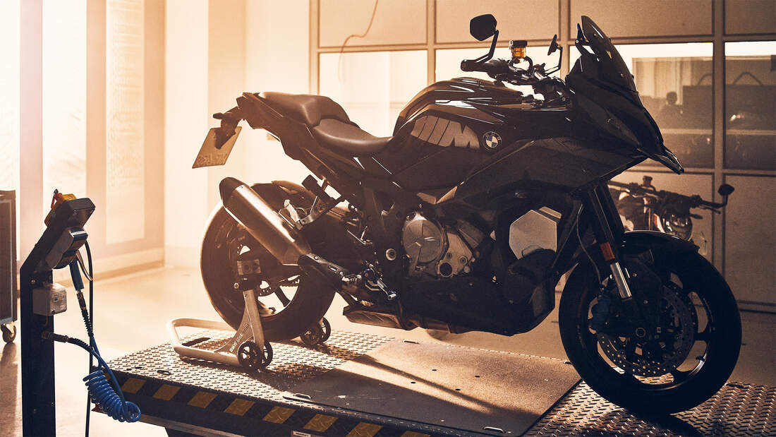 BMW M 1000 XR Prototyp (06/2023)