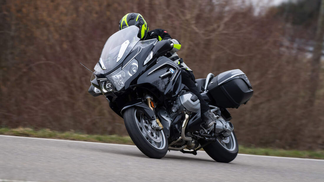 BMW R 1250 RT old and new comparison test