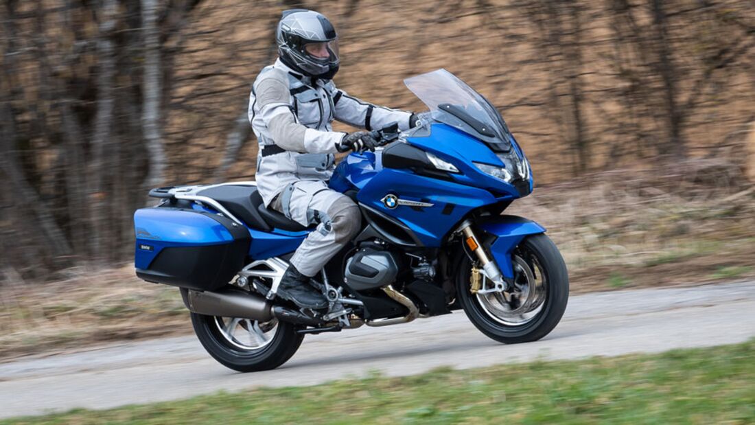 BMW R 1250 RT old and new comparison test