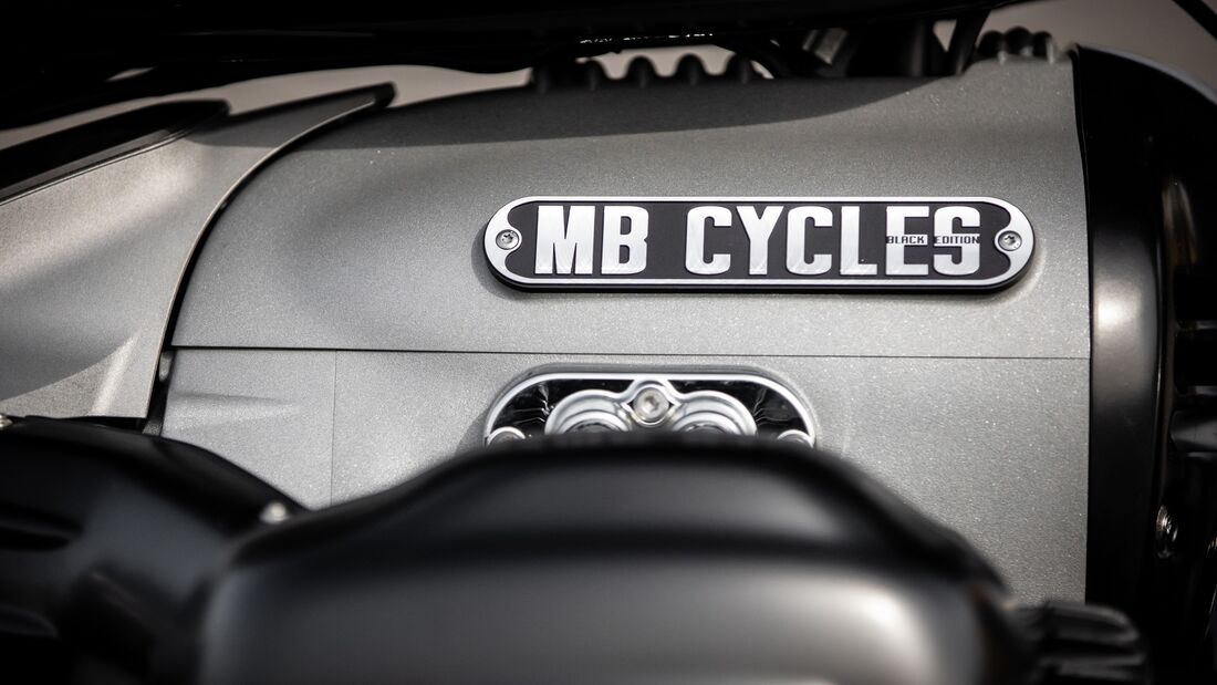 BMW R18 MB Cycles