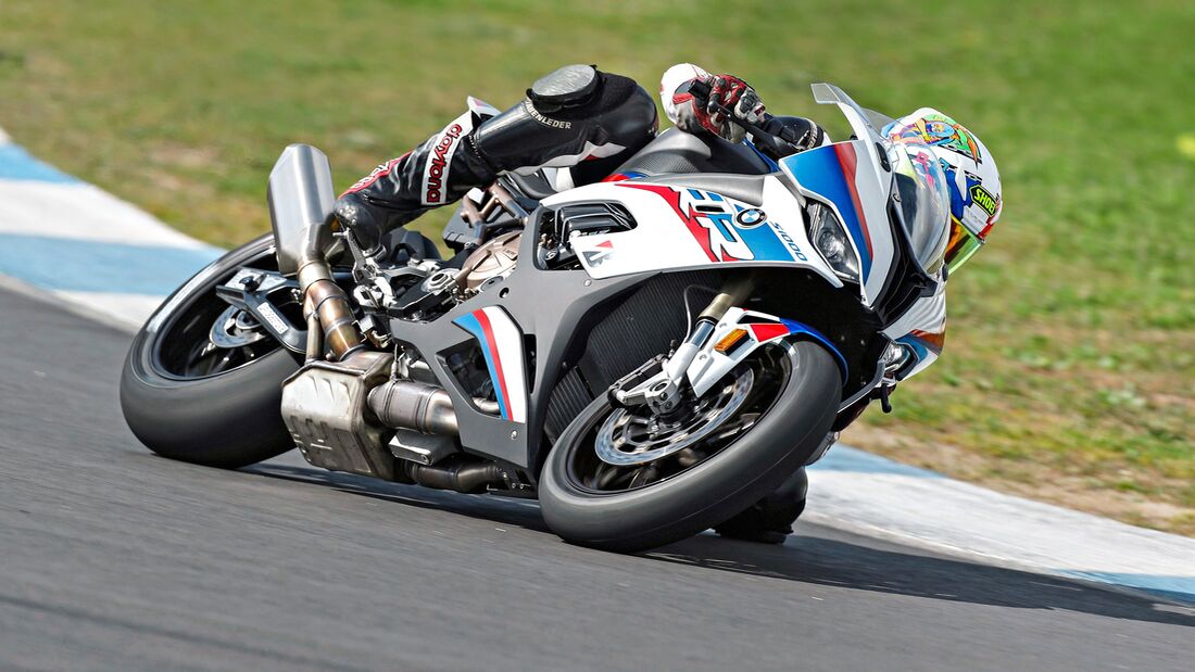 BMW Motorrad präsentiert BMW Motorrad Spezial. Die  Individualisierungsoffensive von BMW Motorrad.