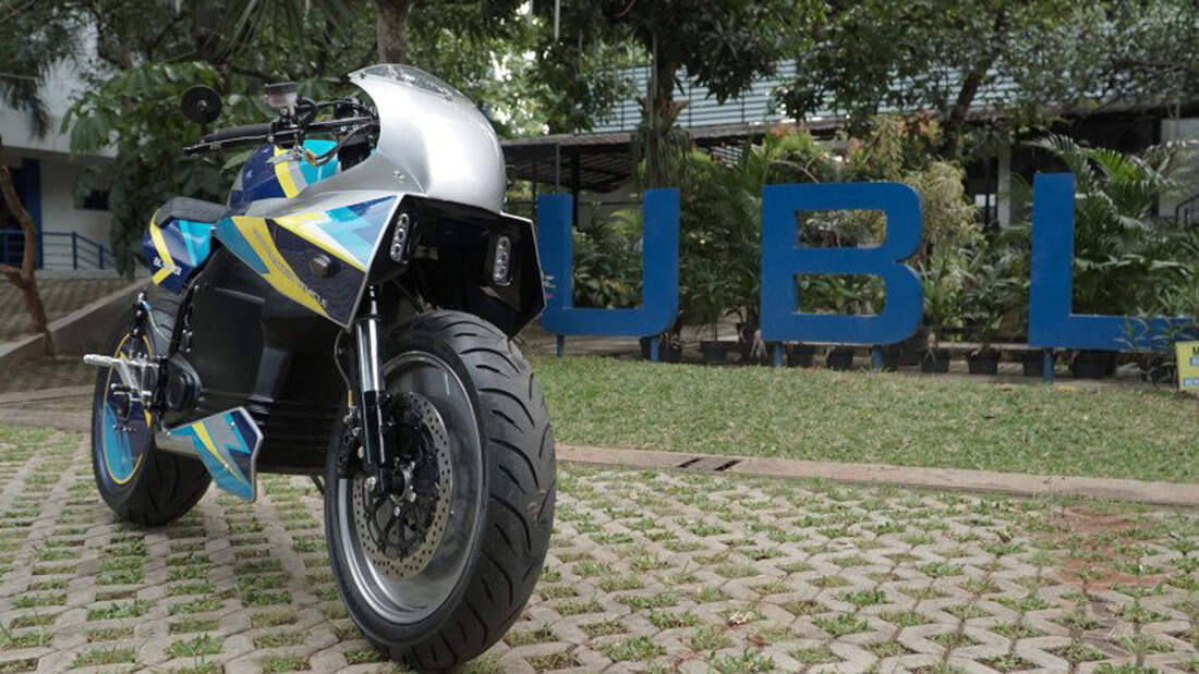Budi Luhur Katrosgarage SEVO 1