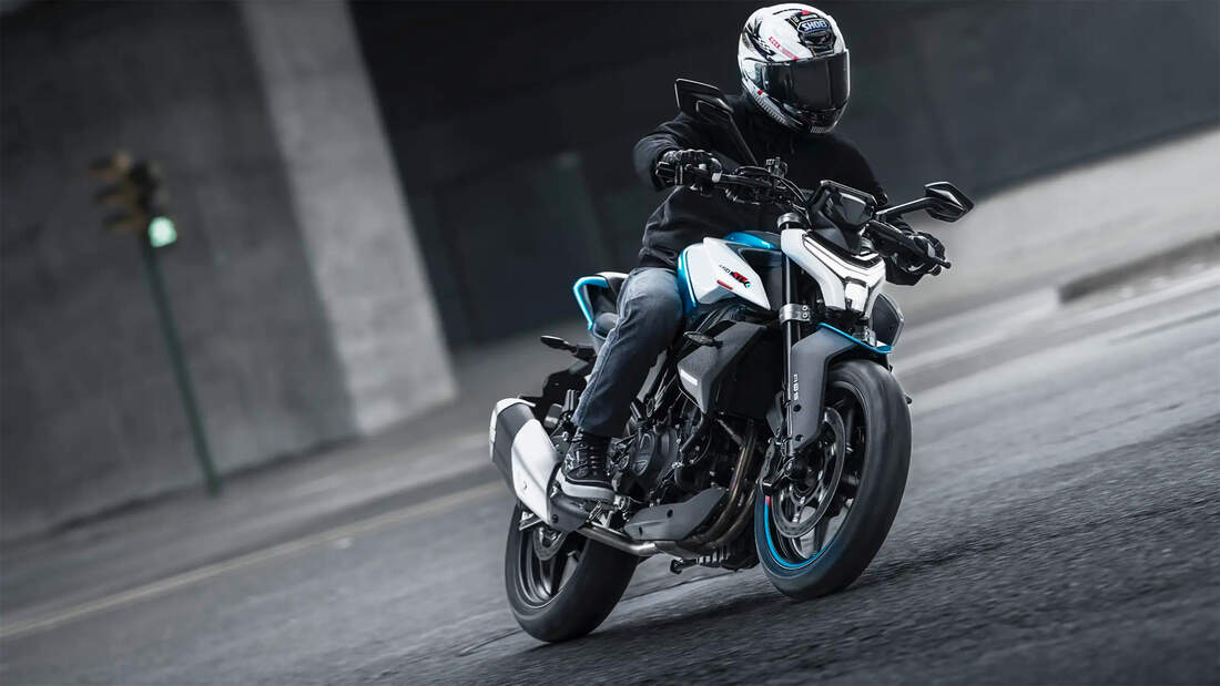 CFMoto 450 NK für 2024: Neues leichtes Naked Bike mit 48 PS im Video ...