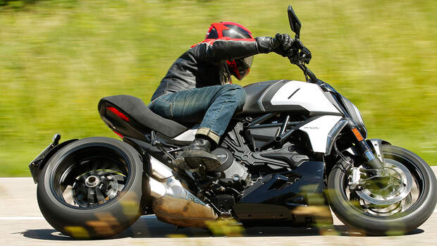 Ducati Diavel 1260.