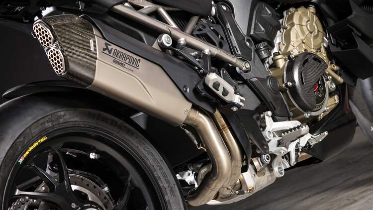 Ducati-Multistrada-V4-RS-2024-bigMobileWideGallery2x-5ee6ee7b-2045638.jpg