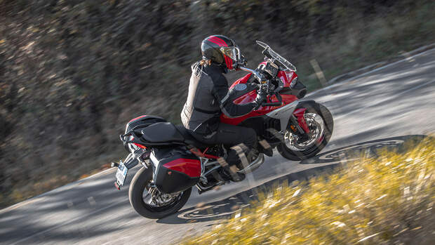 Ducati Multistrada V4 S Fahrbericht 2020