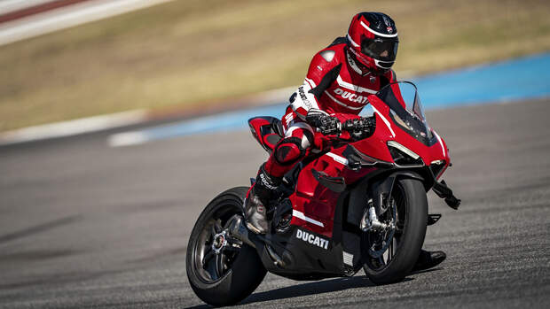 Ducati Panigale V4 Superleggera.