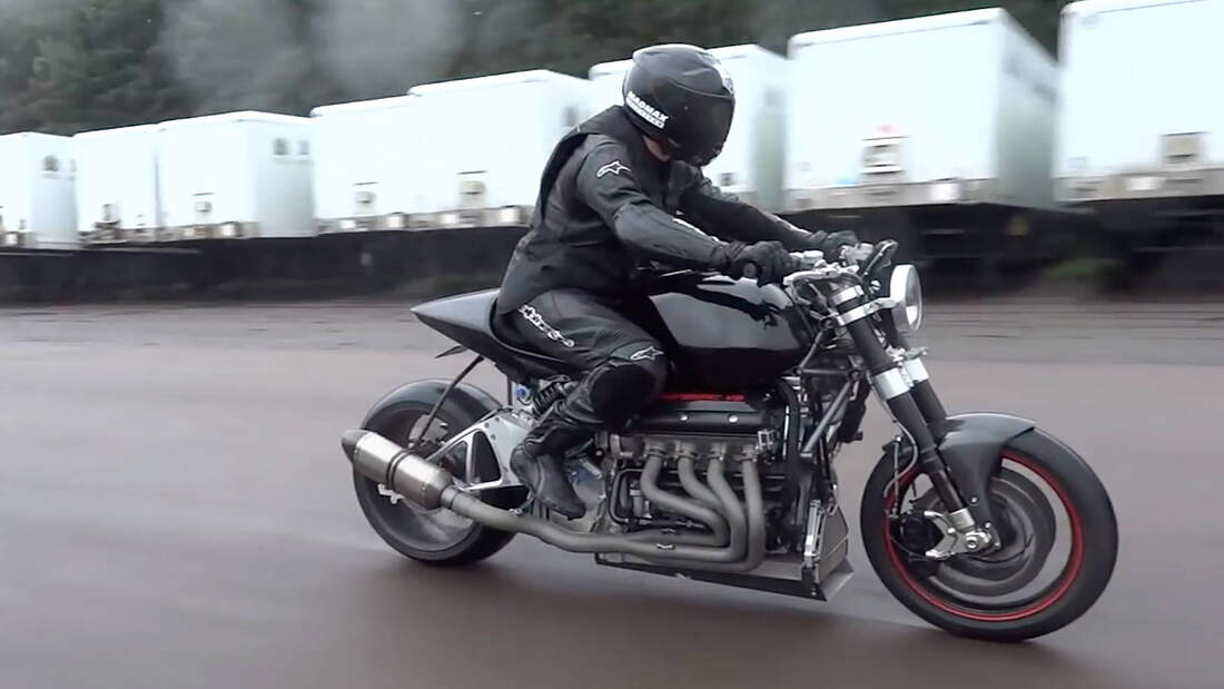 eisenberg v8 motorcycle