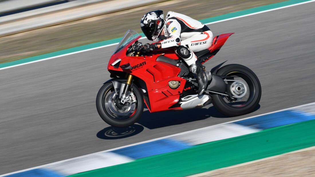 Fahrbericht Ducati Panigale V4 S