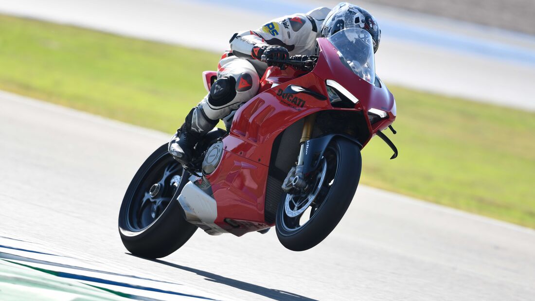 Fahrbericht Ducati Panigale V4 S
