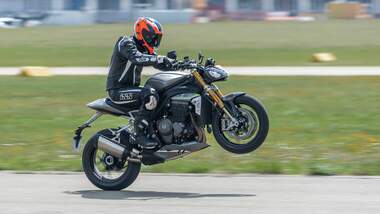 Fahrbericht Triumph Speed Triple 1200 RS