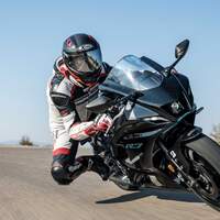 Fahrbericht Yamaha R7