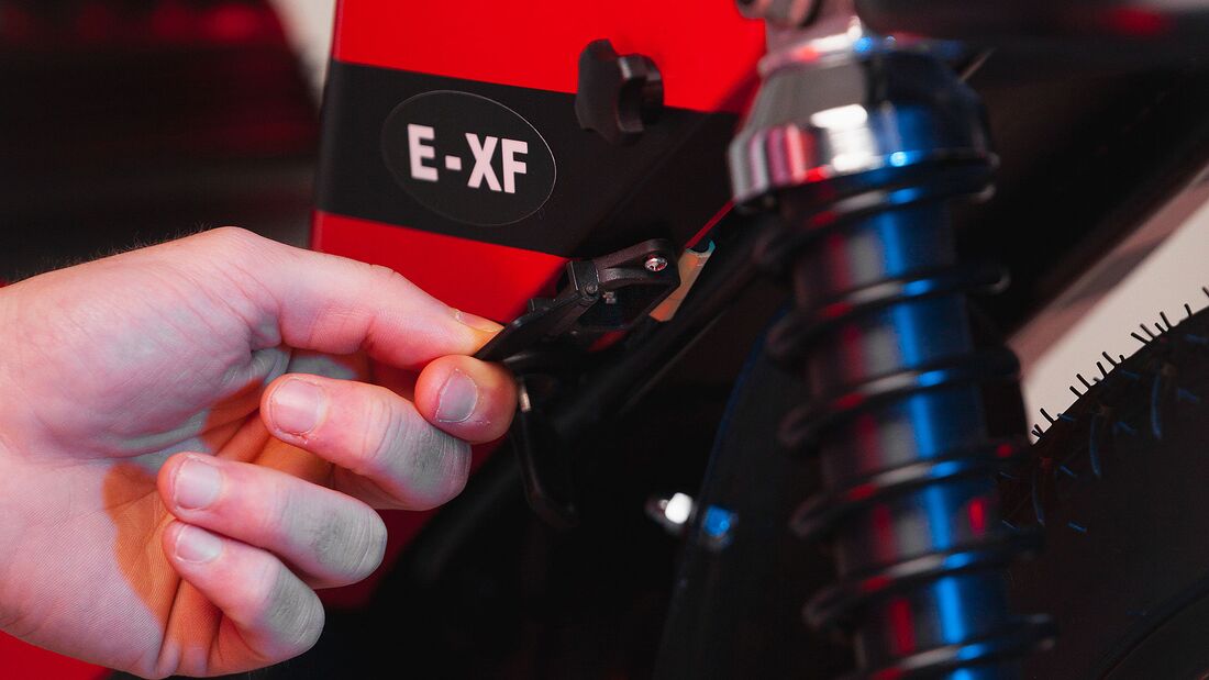 Famel E-XF: Elektromoped mit Zündapp-Spirit 