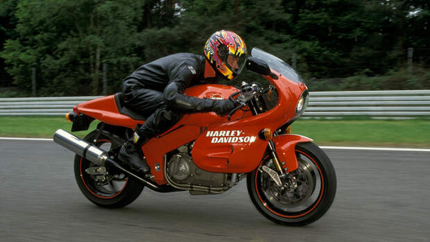 Harley-Davidson VR 1000.