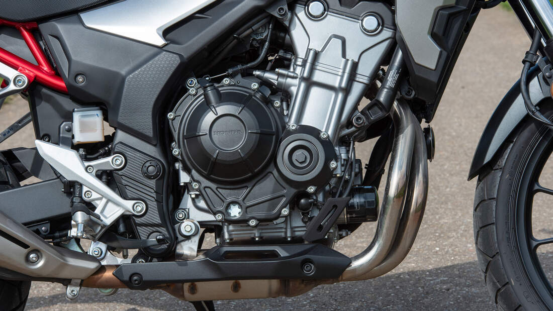 Honda CB 500 X, Voge 500 DS Vergleichstest