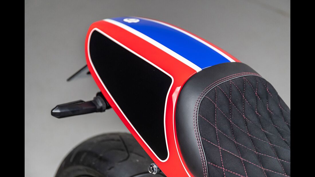 Honda CB1100 RS 5Four Custom
