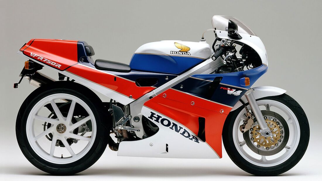 Honda RC30 Forever Ersatzteilprogramm