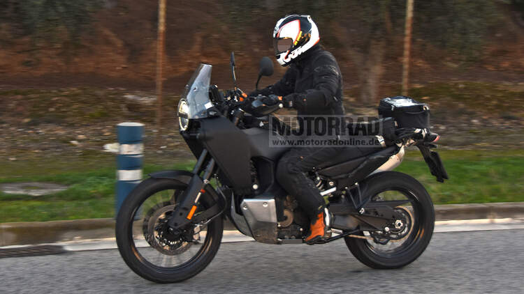 Husqvarna-901-Norden-Erlkoenig-bigMobile