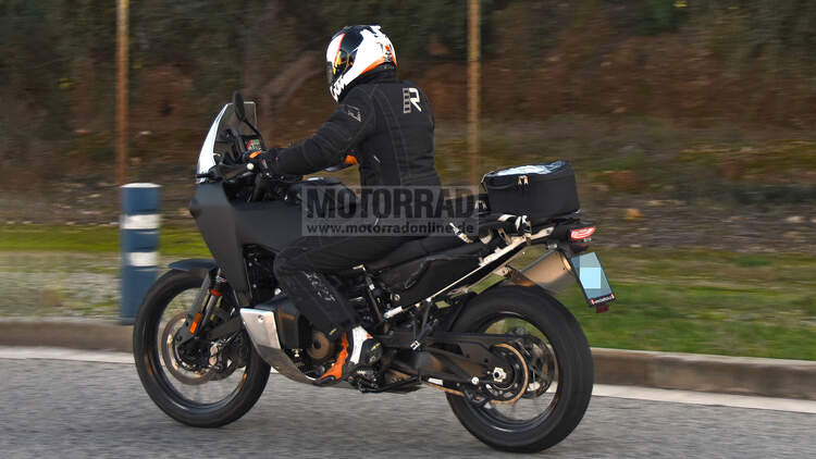 Husqvarna-901-Norden-Erlkoenig-bigMobile