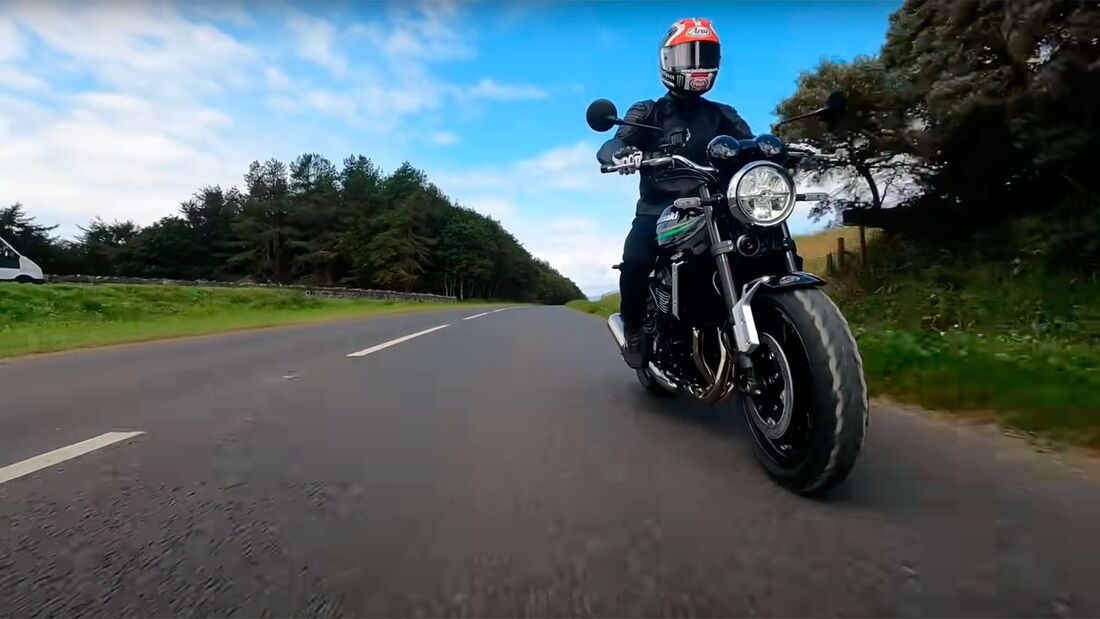 Jonathan Rea Motorradführerschein erstes Motorrad Kawasaki Z 900 RS