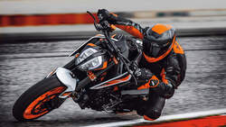 KTM 890 Duke Sperrfrist 5.11.2019