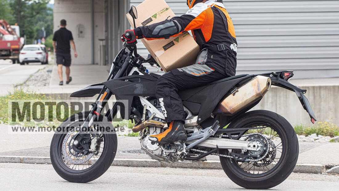 KTM LC4 Einzylinder SMC und Enduro Erlkönig (08/2023)
