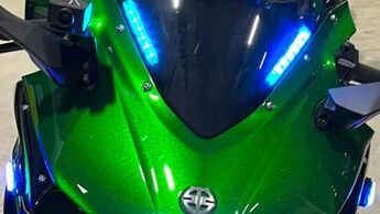 Kawasaki Ninja H2 SX mit Kompressor als ziviles Video-Motorrad der Polizei North Yorkshire Police