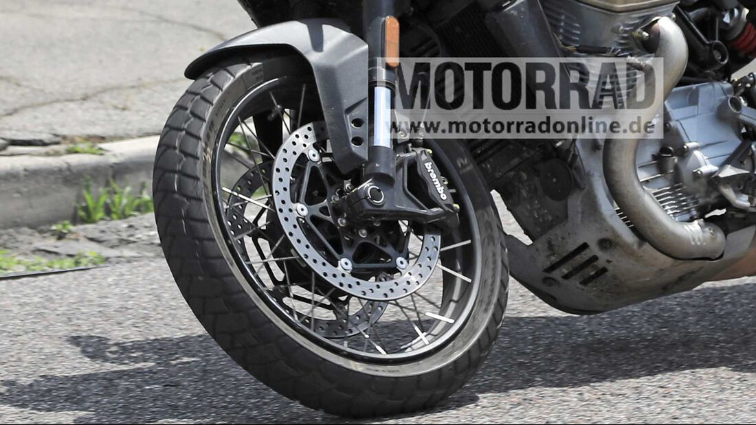 Moto-Guzzi-Stelvio-Erlkoenige-Juni-2023-169Gallery-ff7d56ba-2012841.jpg