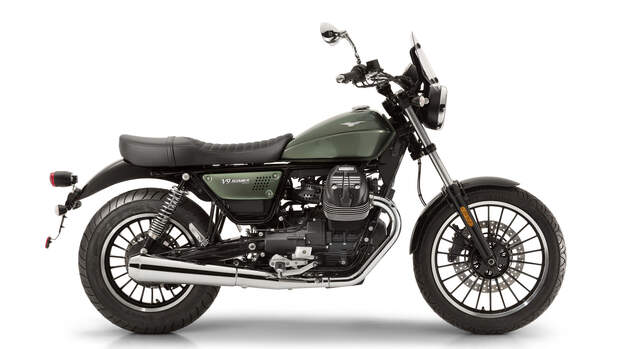 Moto Guzzi V9 Roamer.
