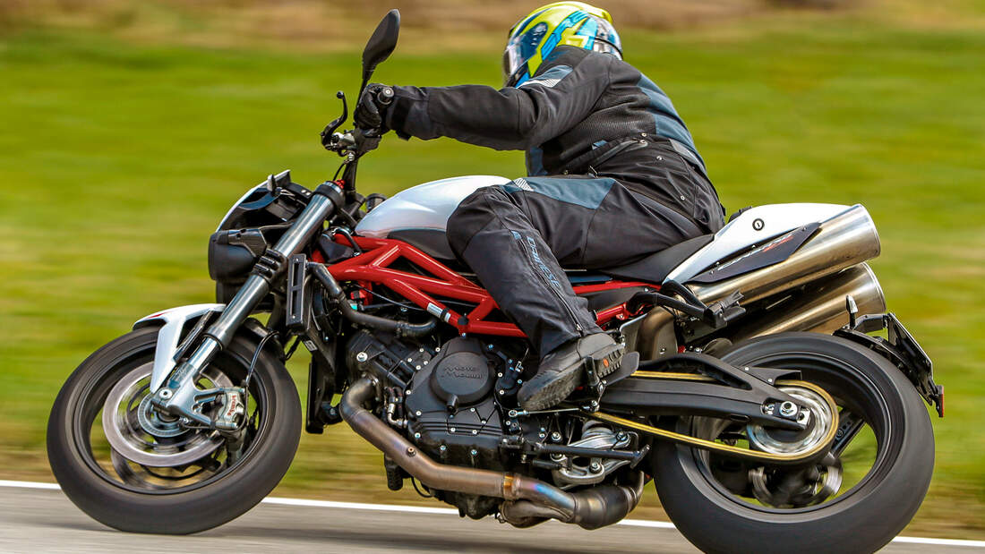 Moto Morini Corsaro 1200 ZZ.
