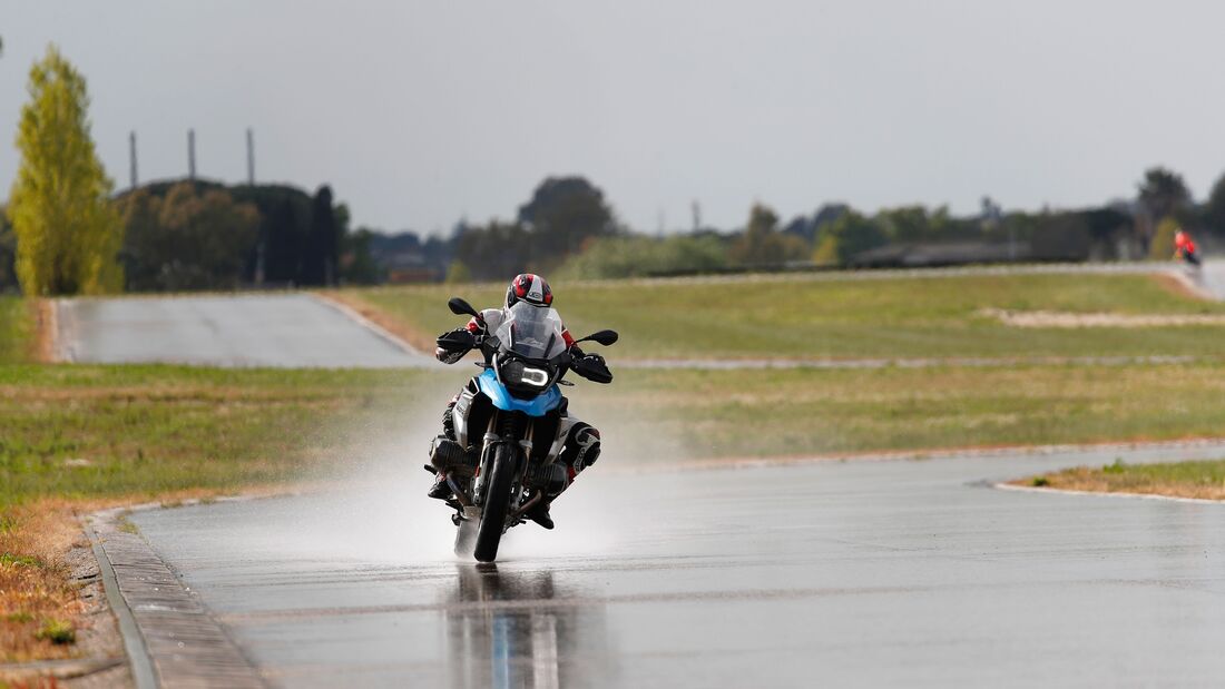 Motorrad Enduroreifen-Test 2019