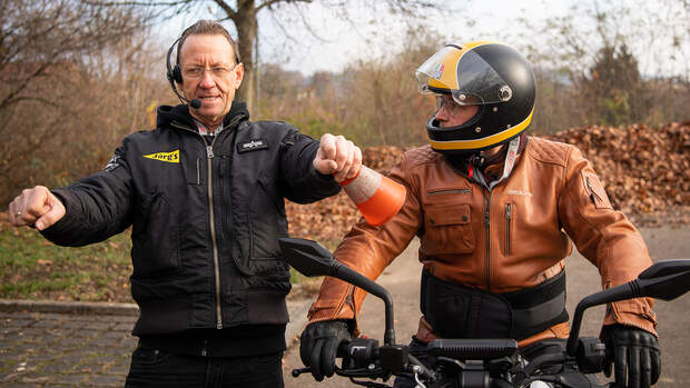Motorrad Moped Führerschein Fahrschule 125er