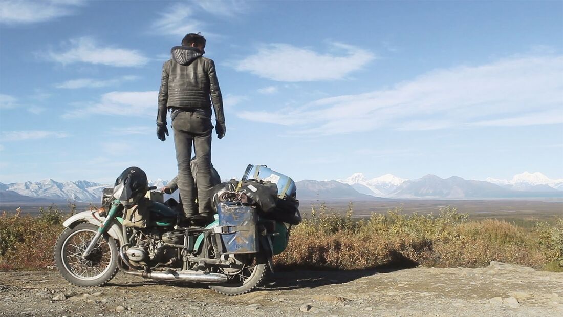 Motorradfilm 972 Breakdowns Weltreise mit Ural-Gespannen