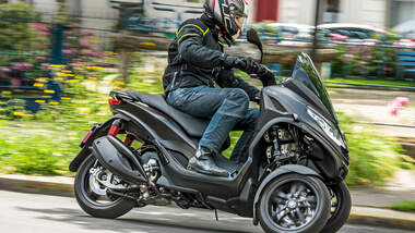 Piaggio MP3 300 hpe.