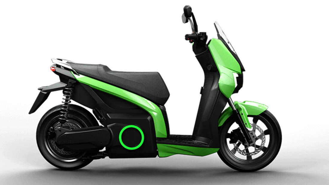 Silence S01 Elektroroller mit cleverem Batteriesystem