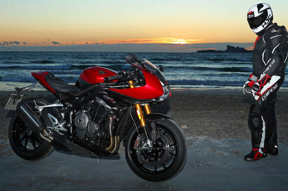 Am neuen Super-Triple läuft der Lüfter heiß - Triumph Speed Triple 1200 RS und RR Rückruf