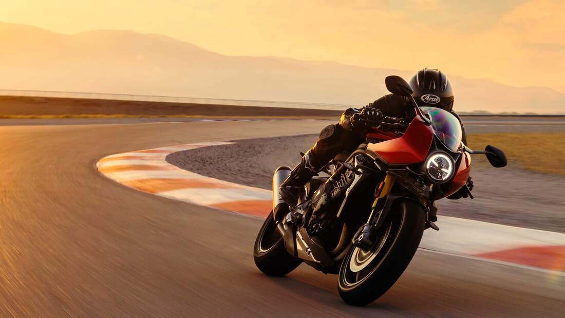 Triumph Speed Triple RR