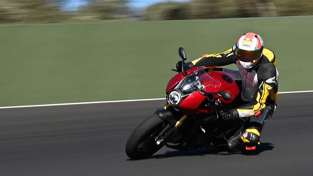 Triumph Speed Triple RR Fahrbericht
