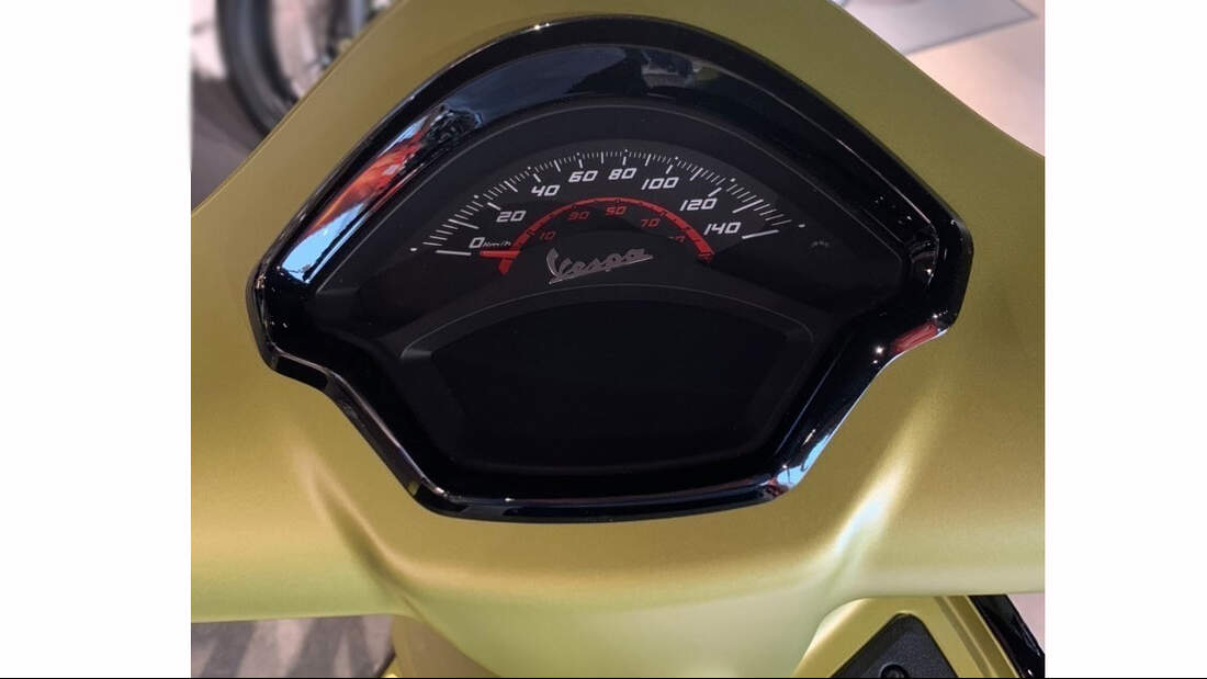 fédération Cilia Environnementaliste miniature vespa scooter Resserré Lieu de na fédération Cilia Environnementaliste miniature vespa scooter Resserré Lieu de na