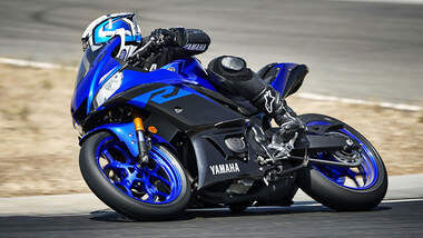 Yamaha R3