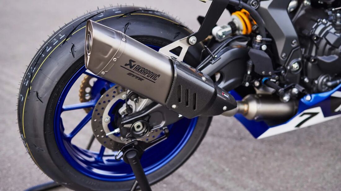 Yamaha R7 GYTR Race Kit