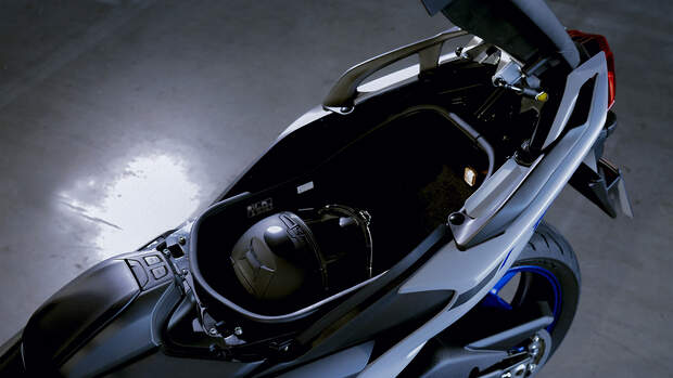 Yamaha Tmax 560.
