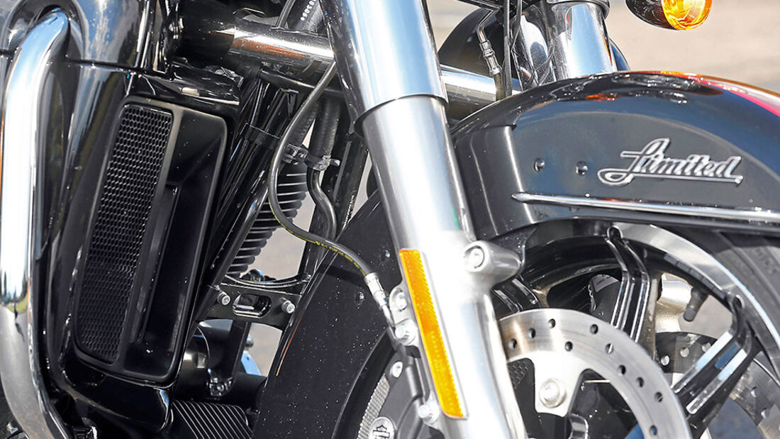 HarleyDavidson Electra Glide Ultra Limited im Fahrbericht