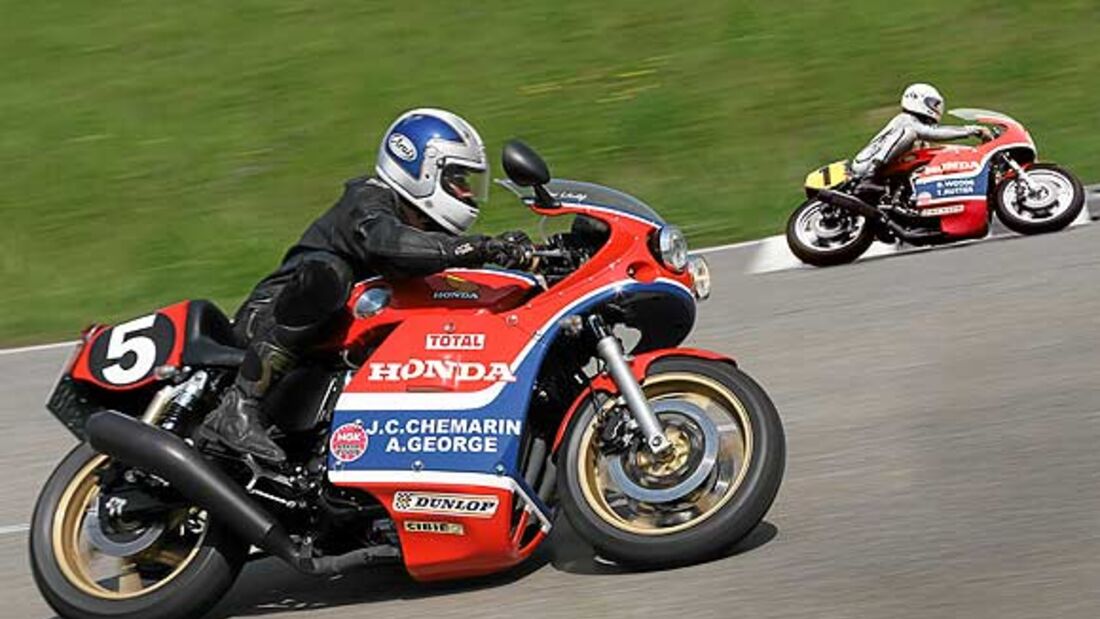 Ein Enkel der Honda RCB 1000 - Honda CB 750 Café Racer