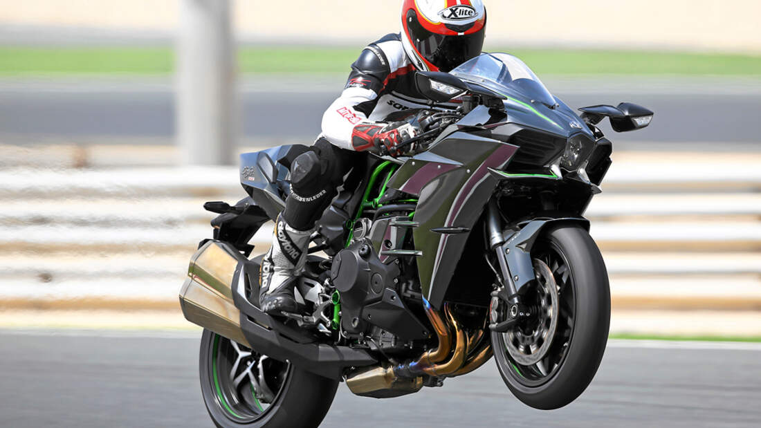 Kawasaki H2 Und Kawasaki H2R Im Fahrbericht MOTORRADonline de kawasaki-h2-und-kawasaki-h2r-im-fahrbericht-motorradonline-de