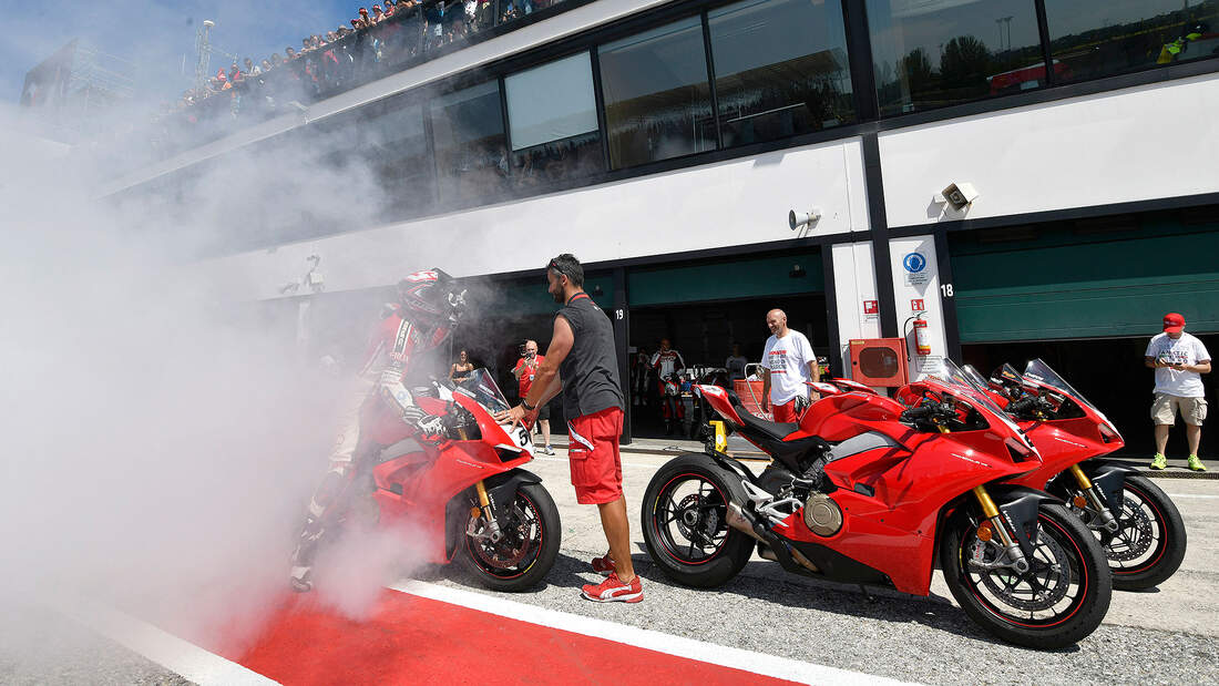 World Ducati Week 2018 Promi-Ducatis Versteigert | MOTORRADonline.de